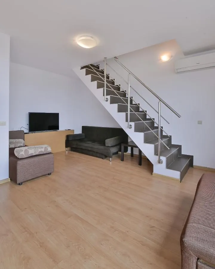 One-Bedroom Maisonette With Spacious Terrace By Flat Mаnager Sofia